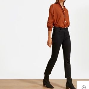 Everlane kick crop black denim